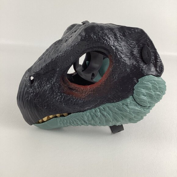 Jurassic World Dominion Therizinosaurus Dinosaur Mask Moving Jaw Halloween Toy - Picture 4 of 6